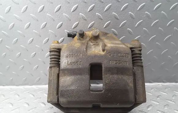 Nissan Primera Front brake caliper