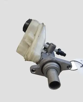 Volvo V70 Master brake cylinder 03350885571 03350885561