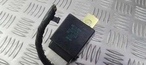 Subaru Legacy Window wiper relay rk0098 rk-0098