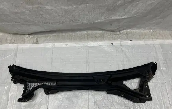 Maserati Grecale Wiper trim