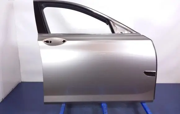 BMW 7 F01 F02 F03 F04 Front door