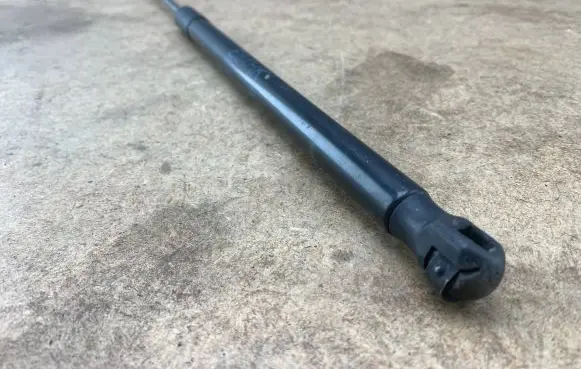 BMW X1 E84 Tailgate/trunk strut/damper 2990136 51242990136