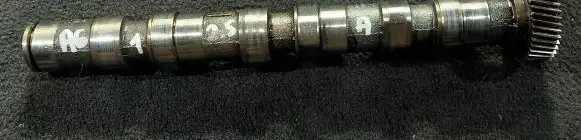 Audi A6 S6 C5 4B Camshaft 740428