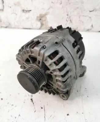 BMW 3 E90 E91 Generator/alternator 8507624 411061811 2608669D