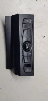 Audi A4 S4 B8 8K Climate control unit 8T1820043P