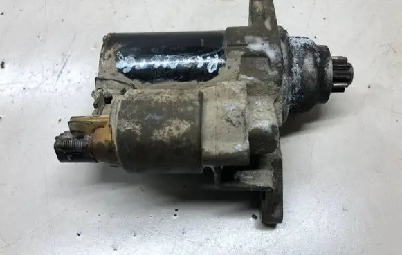 Skoda Roomster (5J) Starter motor