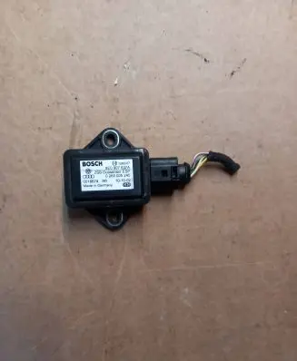 Audi A6 S6 C5 4B ESP acceleration yaw rate sensor 8E0907637A