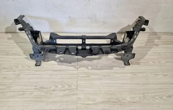 Maserati Levante Top upper radiator support slam panel 670032664