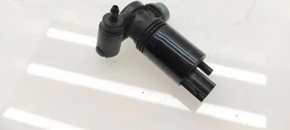 Land Rover Evoque I Windscreen/windshield washer pump 1011284 110401B