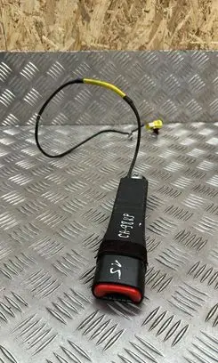 Chevrolet Captiva Front seatbelt buckle 