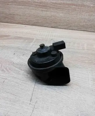 Mercedes-Benz A W168 Horn signal A28657625