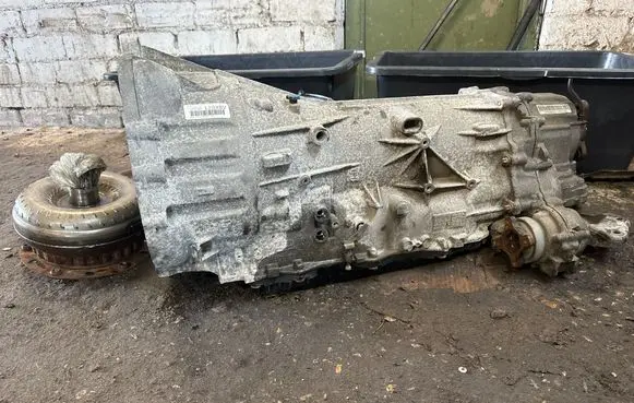 BMW 5 F10 F11 Automatic gearbox 8601195 1090026