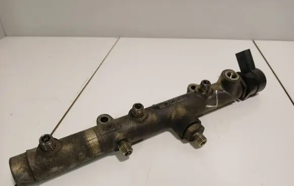 Audi A8 S8 D3 4E Fuel main line pipe 059130090J 004713 F00R001823
