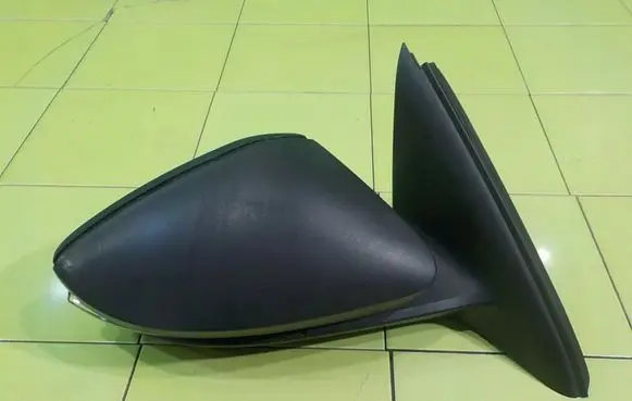Skoda Octavia Mk3 (5E) Front door electric wing mirror PRAWE CL8