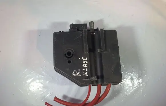 Mercedes-Benz R W251 Positive wiring loom A1645400350