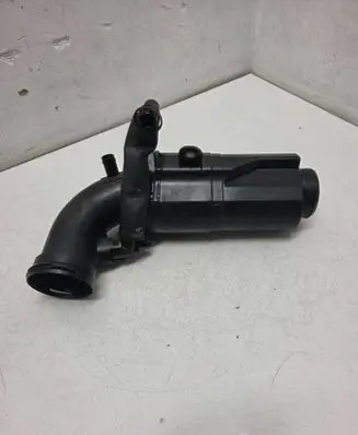 BMW 2 F45 Air intake duct part 7619268 23557610