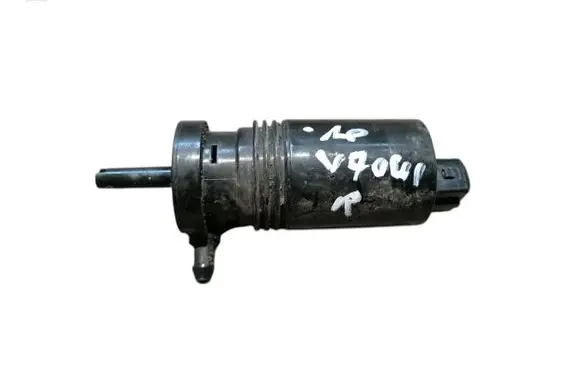 Volvo V70 Windscreen/windshield washer pump
