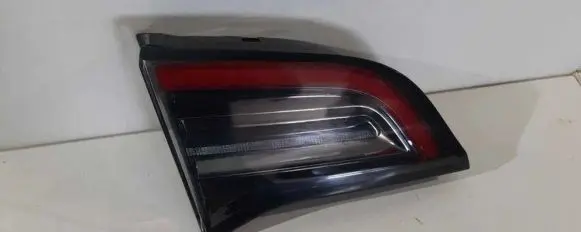 Tesla Model Y Tailgate rear/tail lights 271501534201 150208800B CW22180000250