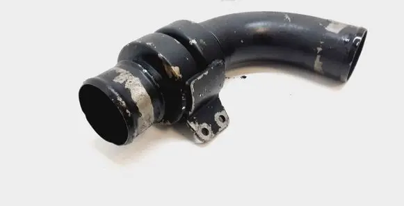 Land Rover Discovery 3 - LR3 Intercooler hose/pipe
