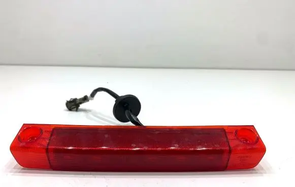 Suzuki Swift IV Third/center stoplight 