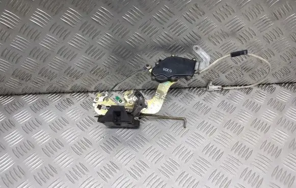 Suzuki Baleno EG Rear door lock