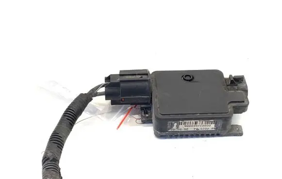 Ford Mondeo MK IV Fan control module 940002904