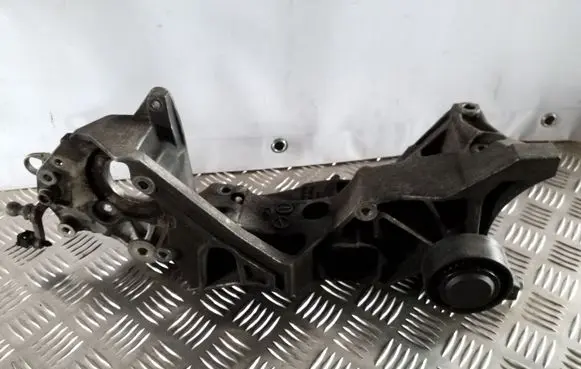 Generator/alternator bracket