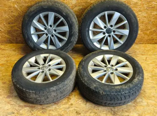 Volkswagen Golf VII R15 alloy rim 5G0601025AA
