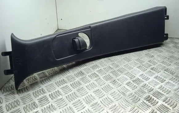 Jeep Grand Cherokee (B) pillar trim (top) I01525090BLR