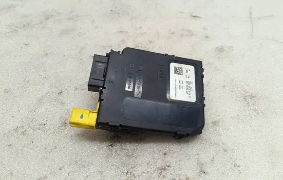 Audi A3 S3 8P Steering angle sensor 1K0953549A 05113510 01016031230001