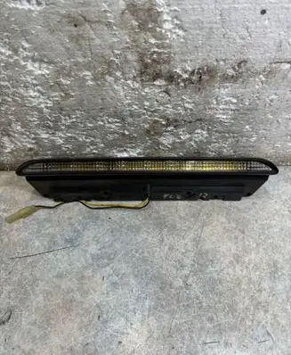 Subaru Forester SH Third/center stoplight