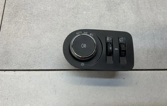 Opel Mokka B Light switch 9836300280