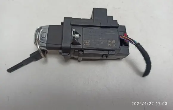 Audi A4 S4 B8 8K Ignition lock 8K0909131D