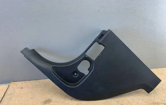 BMW 3 E90 E91 Foot area side trim 7066989 51437066989