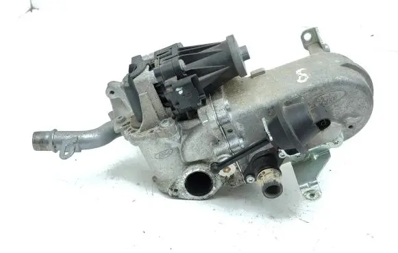 Ford C-MAX II EGR valve cooler 516939040 FM5Q9D475AA02