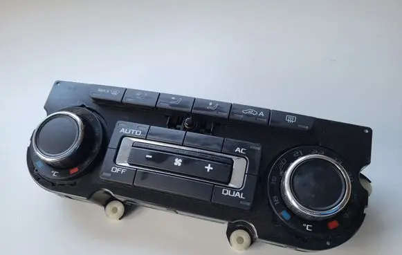 Skoda Superb B6 (3T) Climate control unit