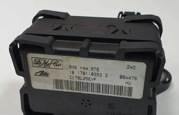Volvo C30 ESP acceleration yaw rate sensor 101701-03533