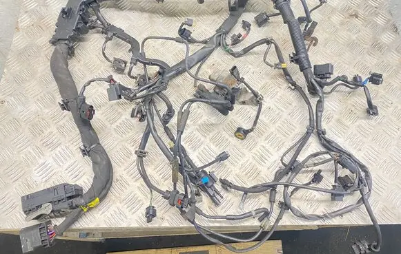Mercedes-Benz E W212 Engine installation wiring loom A6511591025