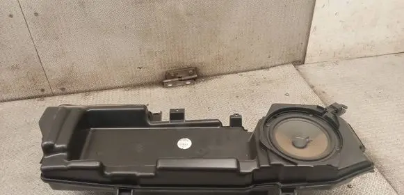 Audi A6 S6 C6 4F Front door speaker 4F0035381B