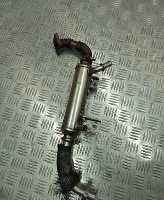 Opel Vectra C EGR valve cooler 55182590