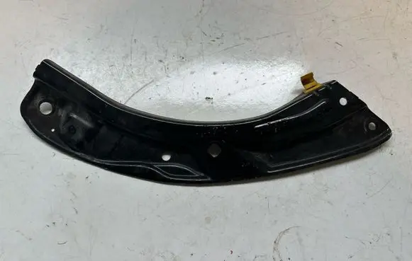 Radiator support slam panel bracket
