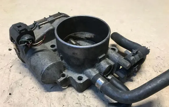 Audi A6 S6 C5 4B Throttle body valve 078133062B 0280750030