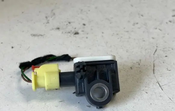 Audi A6 S6 C7 4G Airbag deployment crash/impact sensor 4H0959643 110324203