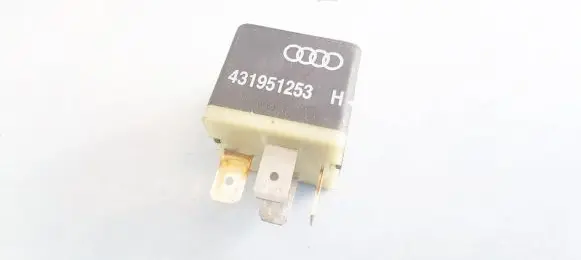Audi A4 S4 B5 8D Other relay 431951253h