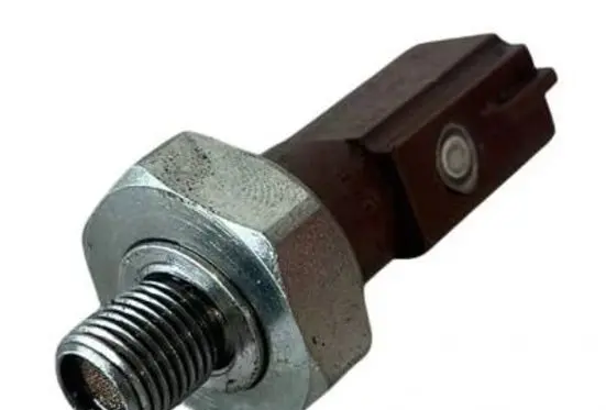 Volkswagen PASSAT B8 Oil pressure sensor 04L919081B