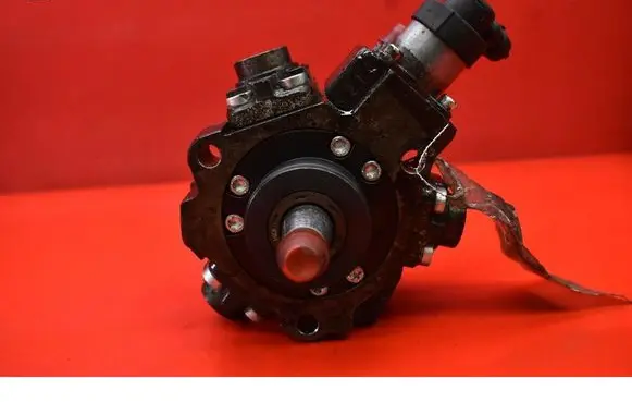 Hyundai H-1, Starex, Satellite Fuel injection high pressure pump 0445010207