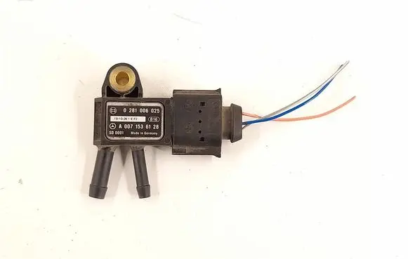 Mercedes-Benz R W251 Air pressure sensor 0071536128 6429050100