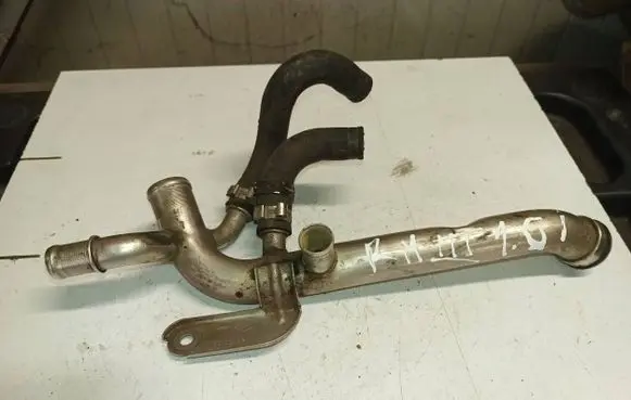 Renault Megane III Engine coolant pipe/hose 1410302