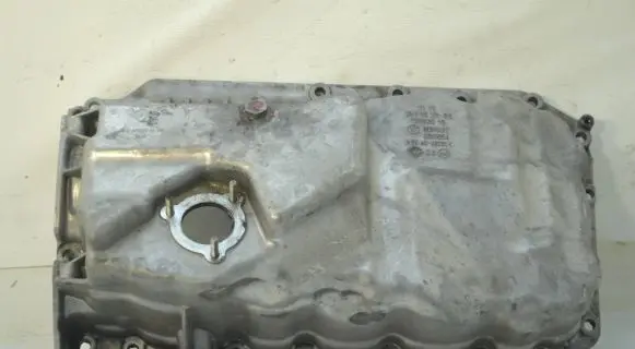 BMW 3 F30 F35 F31 Oil sump 7812360 13992010 GD01654