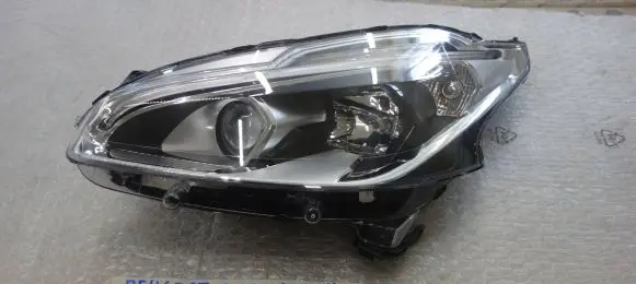 Peugeot 208 Headlight/headlamp 9810805780 90047883
